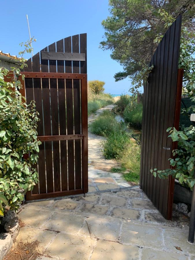 La Dimora In Riva Al Mare Vieste Exterior foto
